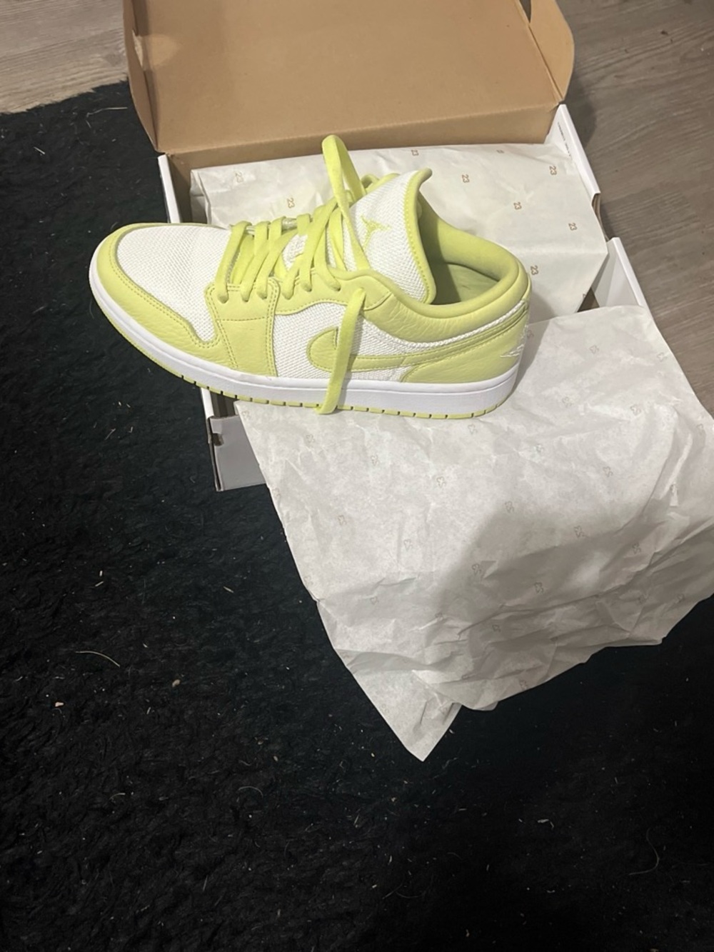 Jordan Low Top Sneakers White and Light Green